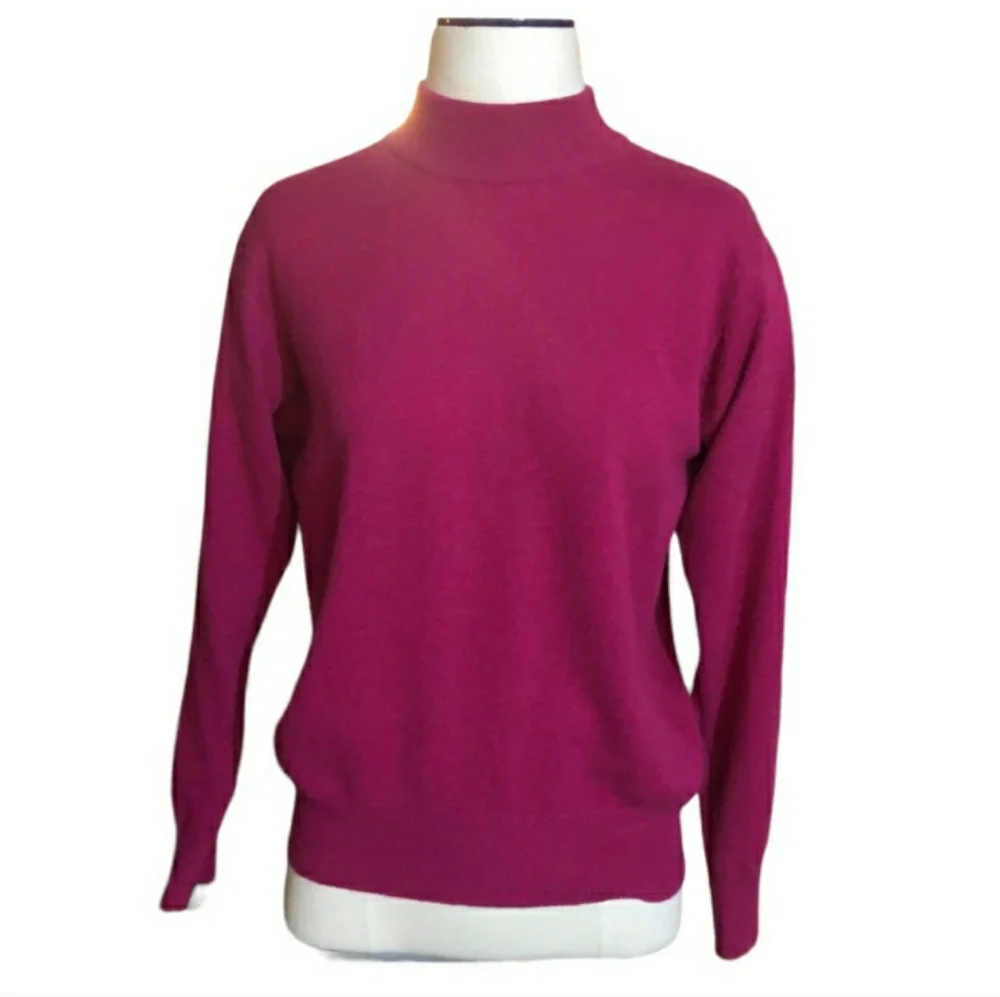 U.S.A. PENINSULA INC. Mock Turtleneck Cashmere Sweater Size Medium EUC!